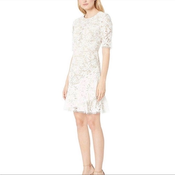 Vince Camuto White & Cream Lace Dress - Picture 16 of 16